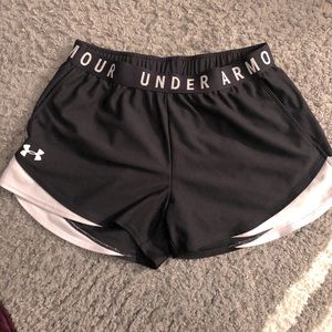 Under Armour Heat Gear shorts